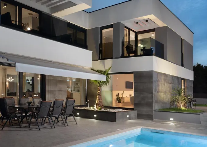 Villa N Drage